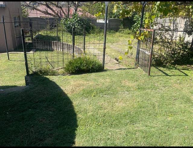 4 BEDROOM HOUSE FOR SALE IN MONDEOR